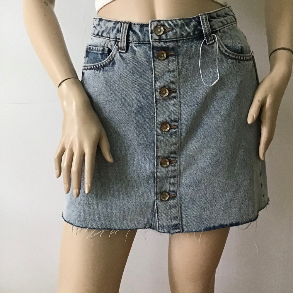 NEW ZARA Blue Washed Denim Front Button Skirt (Size XS)